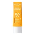 DOT & KEY Vitamin C + E Super Bright Sunscreen SPF 50 - Water-Light UVA/UVB & Blue Light Protection for Even Toned Glowing Skin - Liquid SPF 50+++ with No White Cast - Suitable for All Skin Types (50g)
