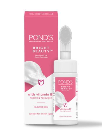 POND'S Bright Beauty Foaming Brush Facewash for Glowing Skin - Deep Clean Pores, Suitable for All Skin Types (150 ml) - Best Face Wash for Radiant Skin